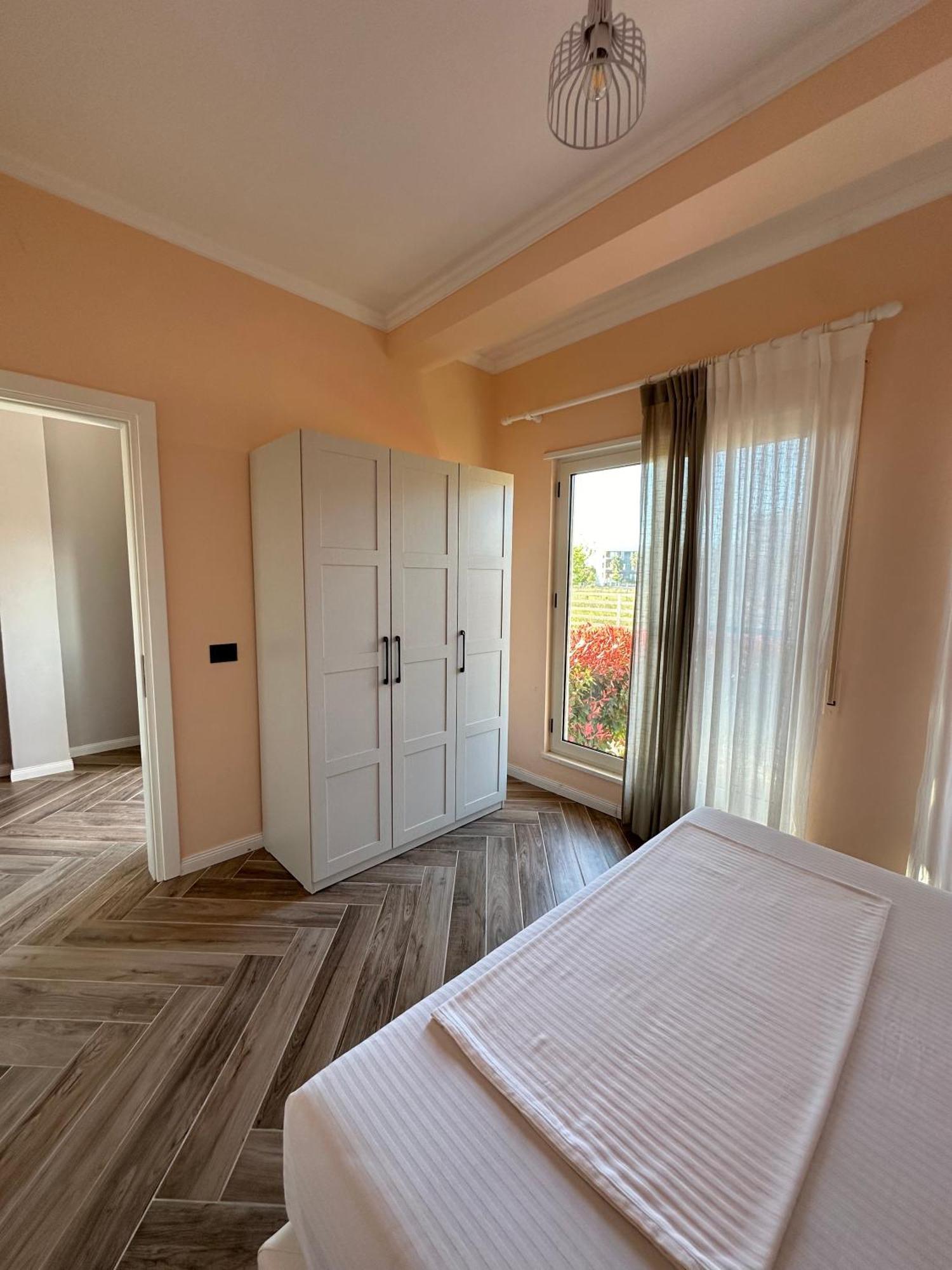 Tea Residence, Gjiri I Lalzit Apartments Durres Luaran gambar